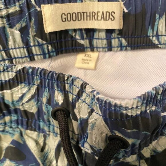 Men's 5" Swim Trunk, Black, Palm Leaf Size XXL - Picture 4 of 6